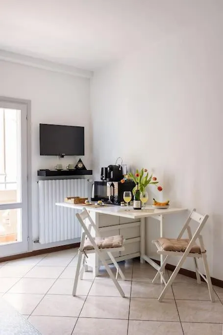 Central Station Urban Oasis. Apartment Bologna Italy