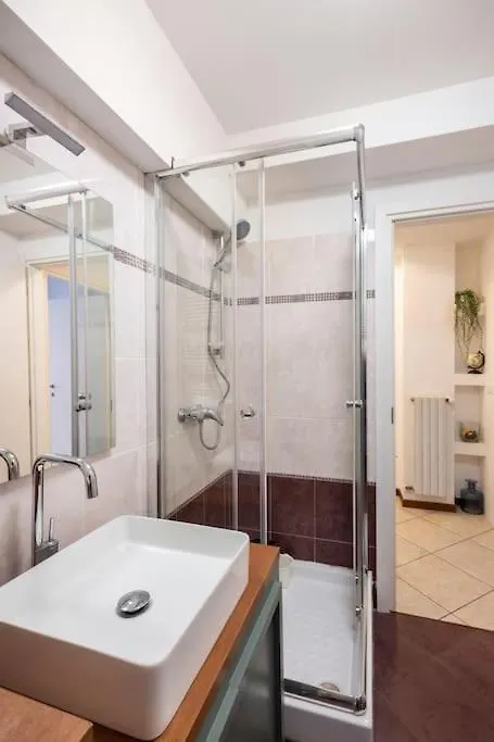 Central Station Urban Oasis. Apartment Bologna